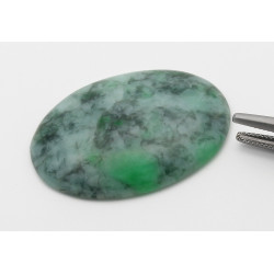 Jade Cabochon oval - grüne Burma-Jade 53,74 ct
