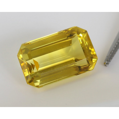Goldberyll - gelber Beryll im Smaragdschliff 9,33 ct-Edelsteine