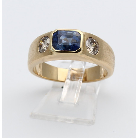 Saphir Ring in 750er Gelbgold mit Brillanten Ringgröße 56-Gold-Ringe