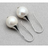 Perlen-Ohrringe - weiße Süßwasser-Perlen mit Schweizer Haken 37 mm lang-Perlen-Ohrringe