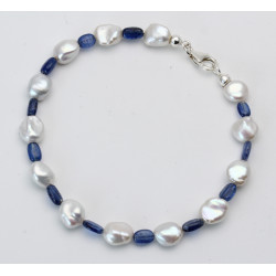 Perlenarmband - Keshi-Perlen mit Kyanit 21,5 cm lang