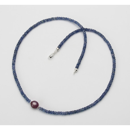 Saphir-Kette blau facettiert mit Stern-Rubin 48 cm lang-Edelsteinketten