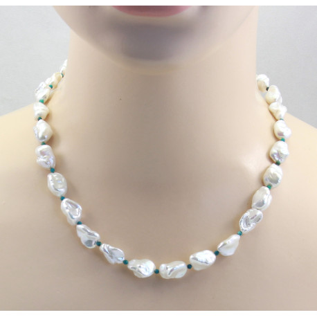 Perlenkette weiße Keshi-Süßwasser-Perlen mit kleinen Chrysokollen 48 cm-Perlenketten