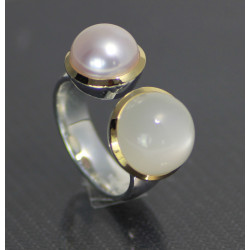 Silberring mit Mondstein und Perle in Ringgröße 60