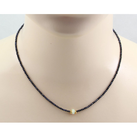 Spinellkette schwarz mit Opal 44,5 cm lang